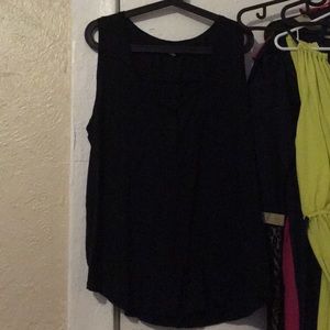 DONATING 3/9! NWOT Black Sleeveless Top sz XXL